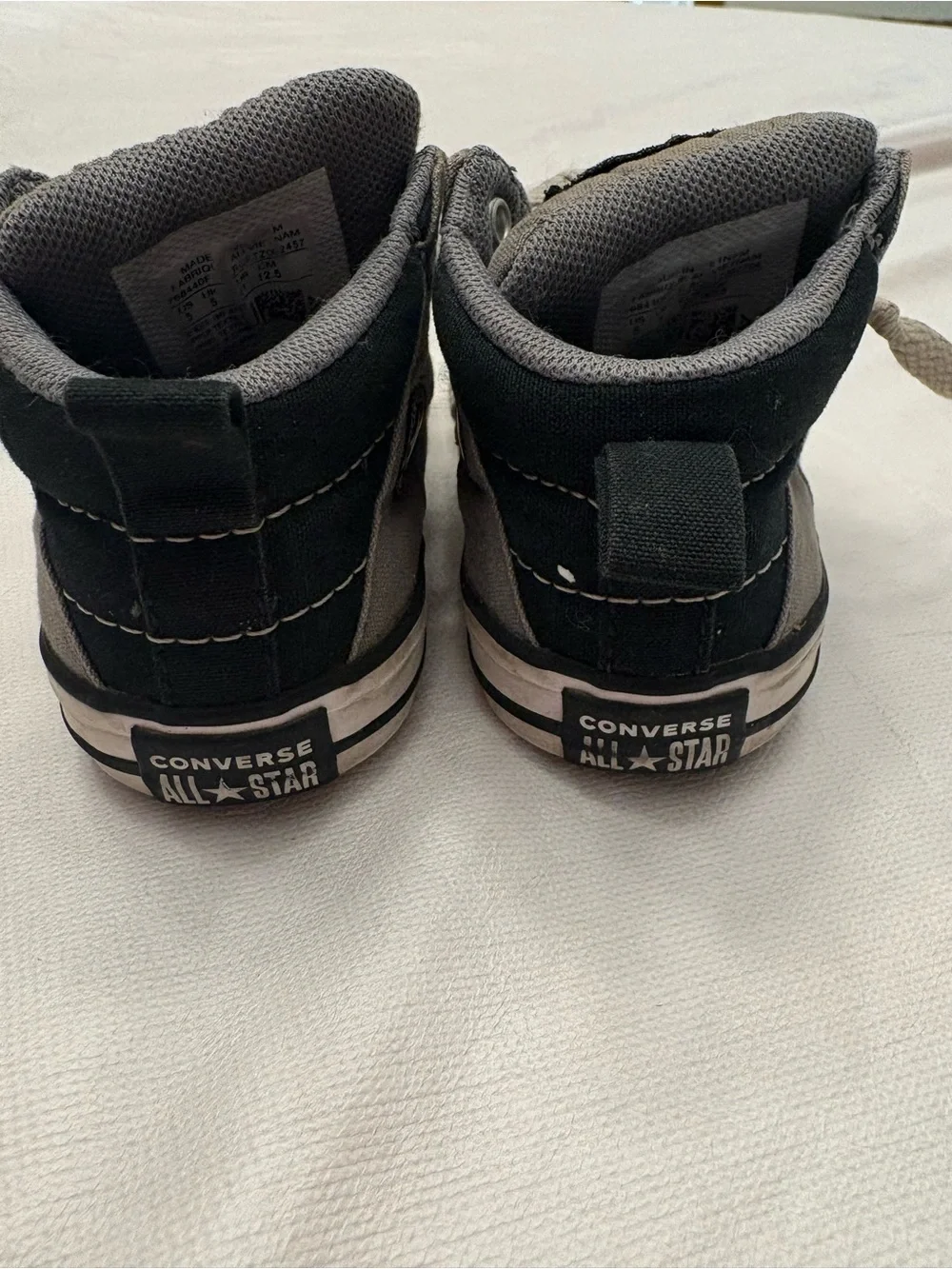 Converse All Star Toddler size 5 Unisex Gray High-Top Sneakers